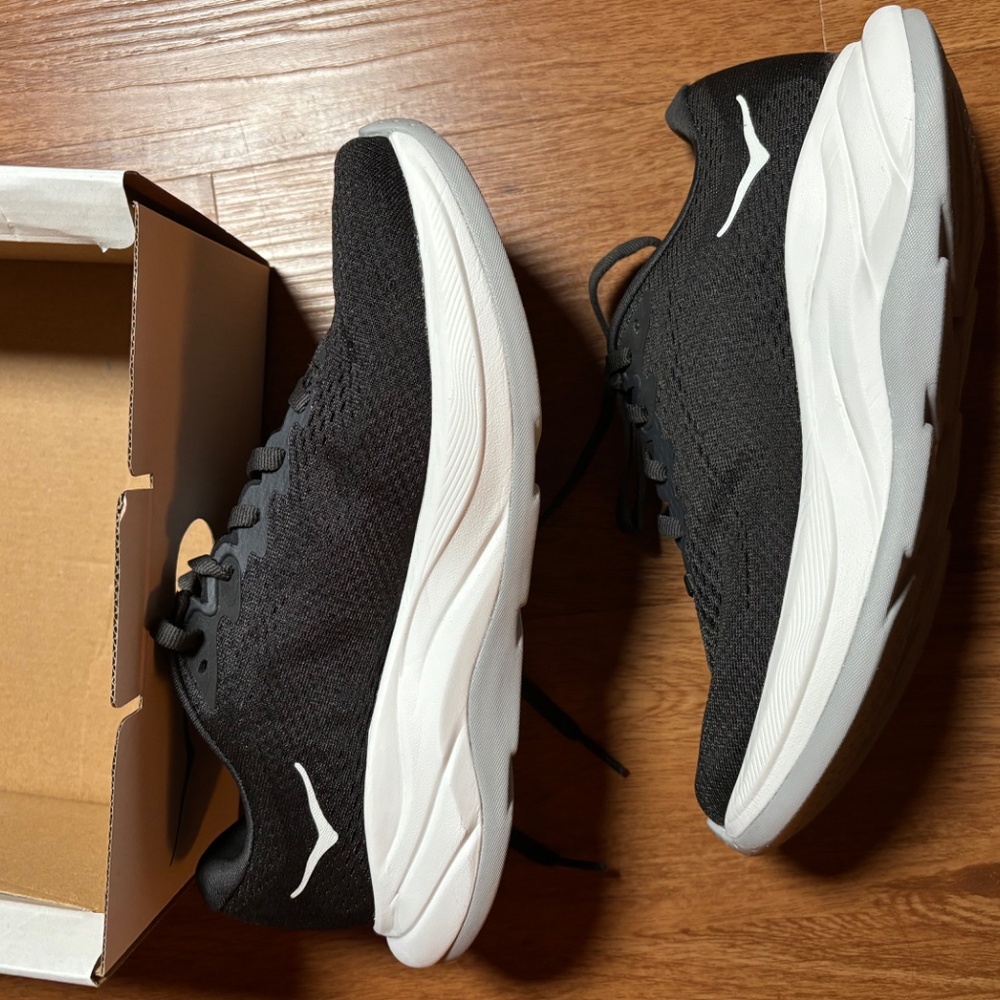 Hoka Rincon 4 - Picture 2 of 5